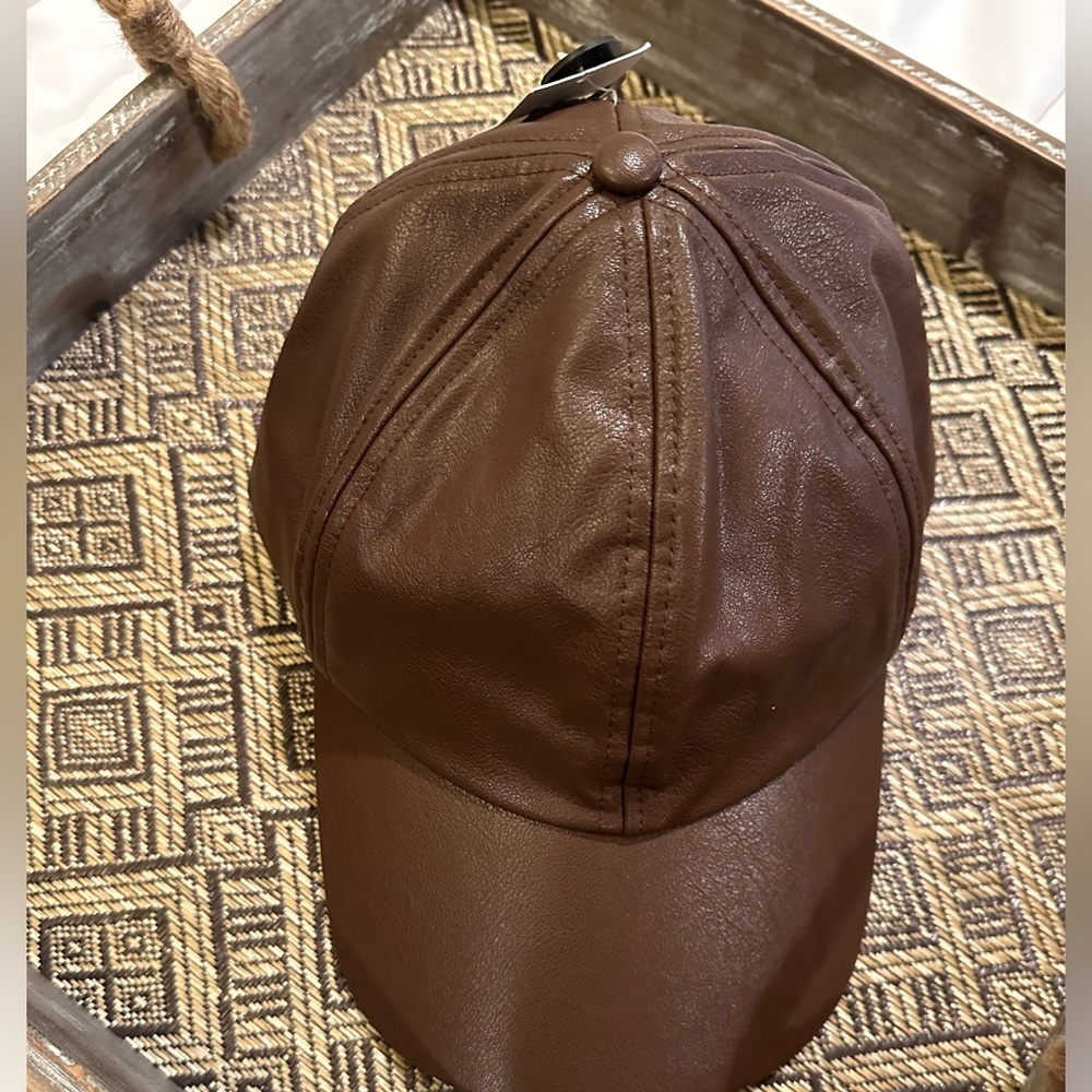 💥 $5 if bundled - Time and Tru Brown Faux Leather baseball Hat Cap